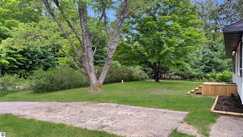 Tiny photo for 3403 E 34 Road, Cadillac, MI 49601 (MLS # 1947303)