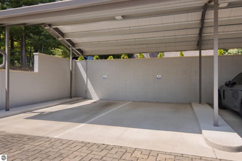 Tiny photo for 225 E Seventeenth Street #1-B, Traverse City, MI 49684 (MLS # 1949113)