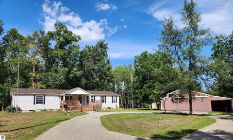 Photo of 3560 Pine Tree Drive, Weidman, MI 48893 (MLS # 1949643)