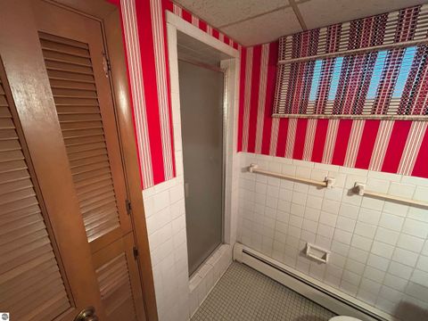 Tiny photo for 613 E Cayuga Street, Bellaire, MI 49615 (MLS # 1947488)
