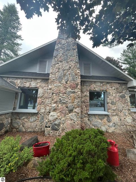 Tiny photo for 613 E Cayuga Street, Bellaire, MI 49615 (MLS # 1947488)