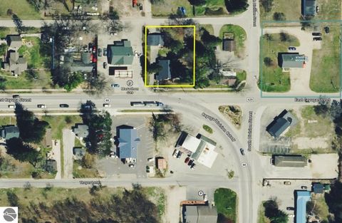 Tiny photo for 613 E Cayuga Street, Bellaire, MI 49615 (MLS # 1947488)