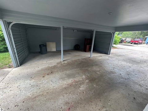 Tiny photo for 613 E Cayuga Street, Bellaire, MI 49615 (MLS # 1947488)