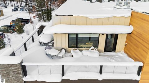 Tiny photo for 225 E Seventeenth Street #3C, Traverse City, MI 49684 (MLS # 1942028)