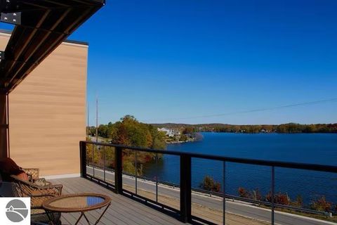 Tiny photo for 225 E Seventeenth Street #3C, Traverse City, MI 49684 (MLS # 1942028)