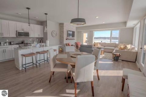 Tiny photo for 225 E Seventeenth Street #3C, Traverse City, MI 49684 (MLS # 1942028)