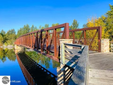 Tiny photo for 225 E Seventeenth Street #3C, Traverse City, MI 49684 (MLS # 1942028)