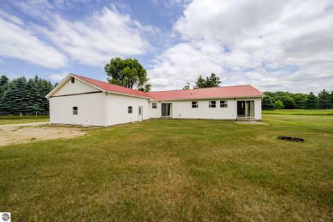 Tiny photo for 8400 Westminister Road, Kingsley, MI 49649 (MLS # 1941564)