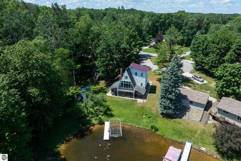 Tiny photo for 1032 Crown Pointe Drive, Lake Isabella, MI 48893 (MLS # 1946558)