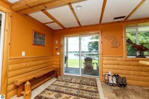 Tiny photo for 1032 Crown Pointe Drive, Lake Isabella, MI 48893 (MLS # 1946558)