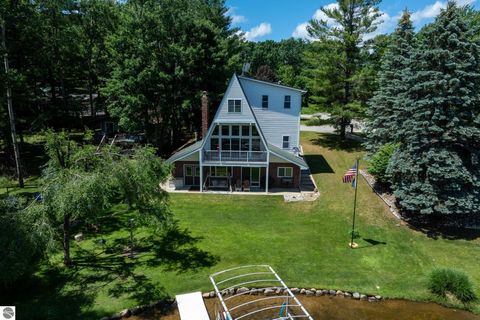 Tiny photo for 1032 Crown Pointe Drive, Lake Isabella, MI 48893 (MLS # 1946558)