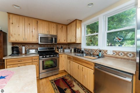 Tiny photo for 1032 Crown Pointe Drive, Lake Isabella, MI 48893 (MLS # 1946558)