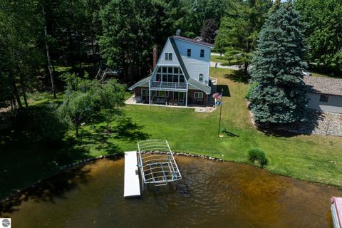 Tiny photo for 1032 Crown Pointe Drive, Lake Isabella, MI 48893 (MLS # 1946558)