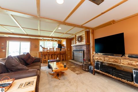 Tiny photo for 1032 Crown Pointe Drive, Lake Isabella, MI 48893 (MLS # 1946558)