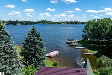 Tiny photo for 1032 Crown Pointe Drive, Lake Isabella, MI 48893 (MLS # 1946558)