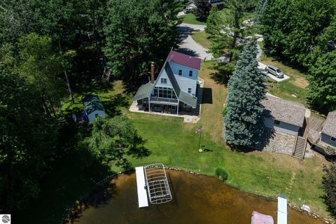 Tiny photo for 1032 Crown Pointe Drive, Lake Isabella, MI 48893 (MLS # 1946558)