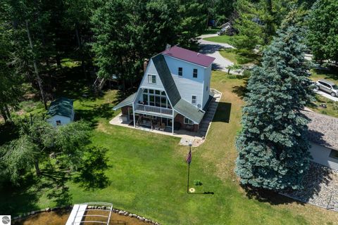 Tiny photo for 1032 Crown Pointe Drive, Lake Isabella, MI 48893 (MLS # 1946558)
