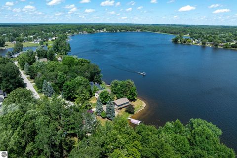 Tiny photo for 1032 Crown Pointe Drive, Lake Isabella, MI 48893 (MLS # 1946558)