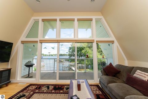 Tiny photo for 1032 Crown Pointe Drive, Lake Isabella, MI 48893 (MLS # 1946558)