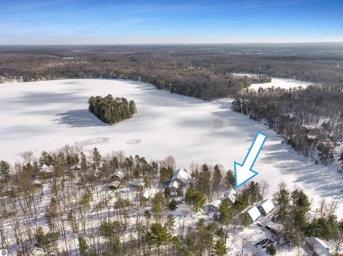 Tiny photo for 254 Island View Drive, Traverse City, MI 49696 (MLS # 1941657)