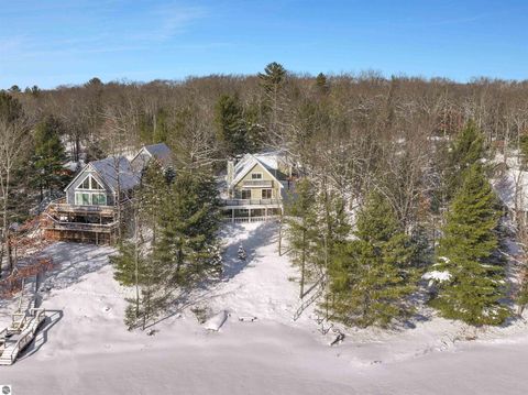 Tiny photo for 254 Island View Drive, Traverse City, MI 49696 (MLS # 1941657)