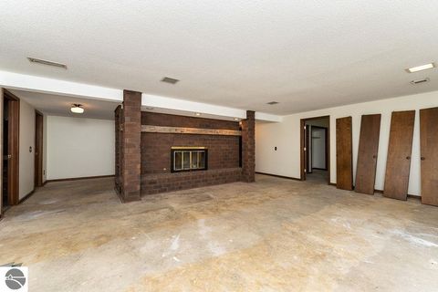 Tiny photo for 3290 E River RD, Mt Pleasant, MI 48858 (MLS # 1945037)
