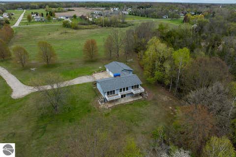 Tiny photo for 3290 E River RD, Mt Pleasant, MI 48858 (MLS # 1945037)