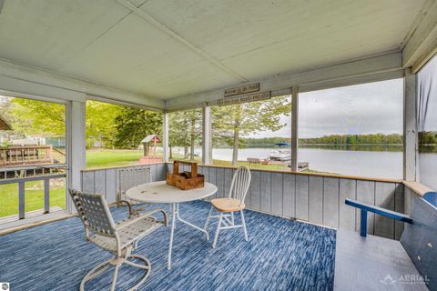 Tiny photo for 3451 Deerfield LN, Lupton, MI 48635 (MLS # 1945652)