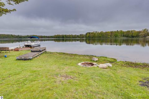 Tiny photo for 3451 Deerfield LN, Lupton, MI 48635 (MLS # 1945652)