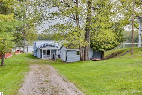 Tiny photo for 3451 Deerfield LN, Lupton, MI 48635 (MLS # 1945652)
