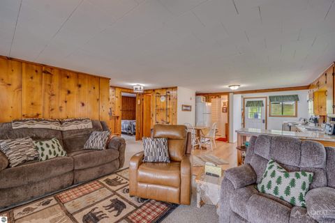 Tiny photo for 3451 Deerfield LN, Lupton, MI 48635 (MLS # 1945652)