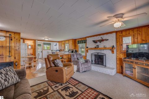 Tiny photo for 3451 Deerfield LN, Lupton, MI 48635 (MLS # 1945652)
