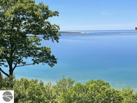 Photo of 2 Pinnacle Place, Glen Arbor, MI 49636 (MLS # 1946167)