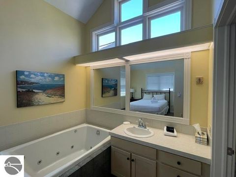 Tiny photo for 2 Pinnacle Place, Glen Arbor, MI 49636 (MLS # 1946167)