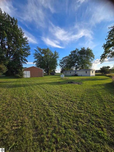 Tiny photo for 326 W Burton Street, Pompeii, MI 48874 (MLS # 1949884)