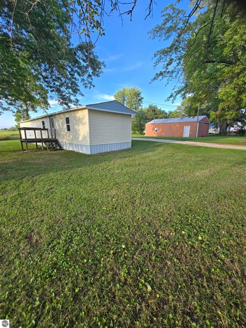 Tiny photo for 326 W Burton Street, Pompeii, MI 48874 (MLS # 1949884)