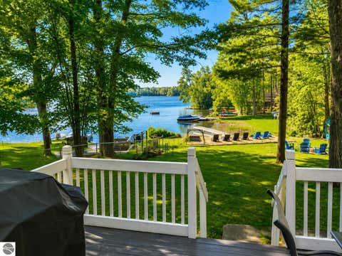 Tiny photo for 4256 North Spider Lake Road, Traverse City, MI 49696 (MLS # 1949305)