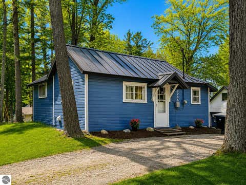 Tiny photo for 4256 North Spider Lake Road, Traverse City, MI 49696 (MLS # 1949305)