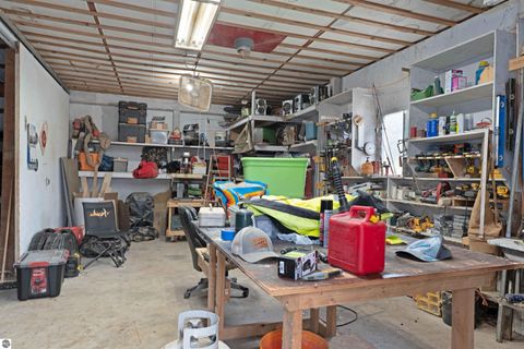 Tiny photo for 6740 S Eberhart Avenue, Clare, MI 48617 (MLS # 1943344)