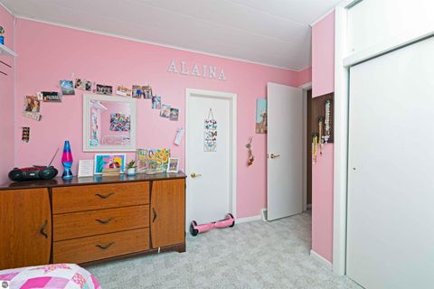 Tiny photo for 6740 S Eberhart Avenue, Clare, MI 48617 (MLS # 1943344)