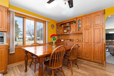 Tiny photo for 6740 S Eberhart Avenue, Clare, MI 48617 (MLS # 1943344)