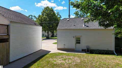 Tiny photo for 211 E Palmer Street, Mt Pleasant, MI 48858 (MLS # 1947014)