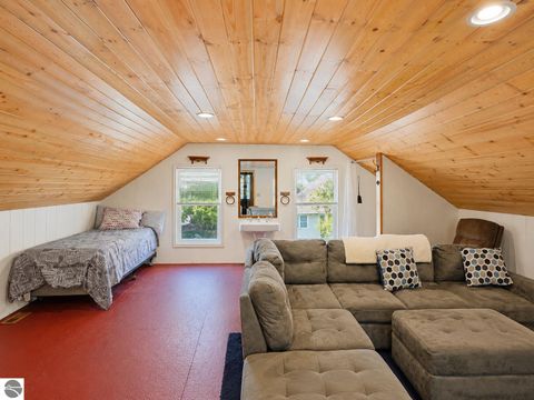 Tiny photo for 211 E Palmer Street, Mt Pleasant, MI 48858 (MLS # 1947014)