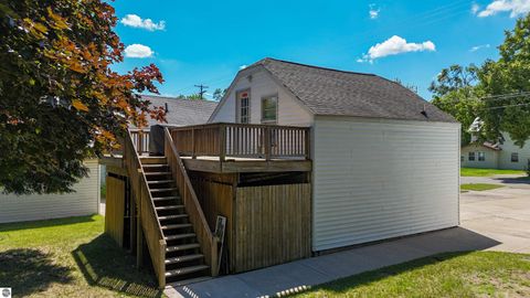 Tiny photo for 211 E Palmer Street, Mt Pleasant, MI 48858 (MLS # 1947014)