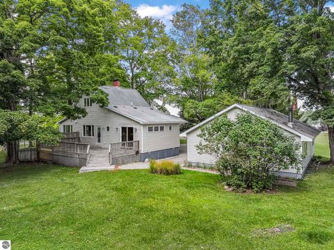 Tiny photo for 3312 Zimmerman Road, Traverse City, MI 49685 (MLS # 1942868)