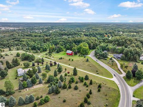 Tiny photo for 3312 Zimmerman Road, Traverse City, MI 49685 (MLS # 1942868)