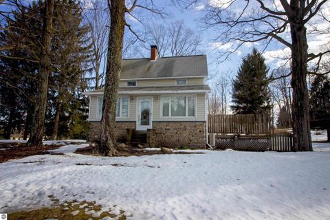 Tiny photo for 3312 Zimmerman Road, Traverse City, MI 49685 (MLS # 1942868)