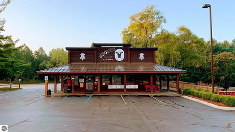 Tiny photo for 3312 Zimmerman Road, Traverse City, MI 49685 (MLS # 1942868)