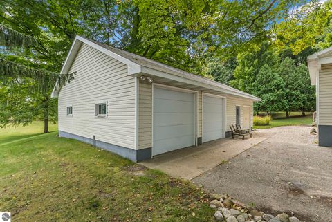 Tiny photo for 3312 Zimmerman Road, Traverse City, MI 49685 (MLS # 1942868)