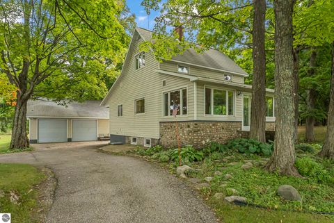 Tiny photo for 3312 Zimmerman Road, Traverse City, MI 49685 (MLS # 1942868)